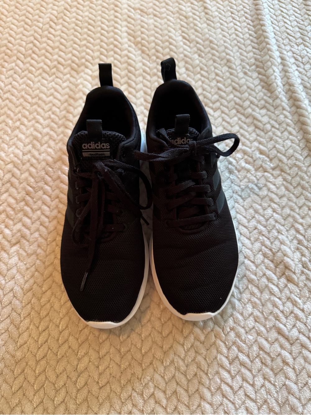 adidas Lite Racer CLN Black White Low Top Lace Up Sneakers BB6896 Size 7.5